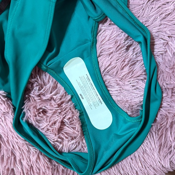 NWOT Aerie Malaysia Emerald Green Bikini Set - Picture 8 of 8